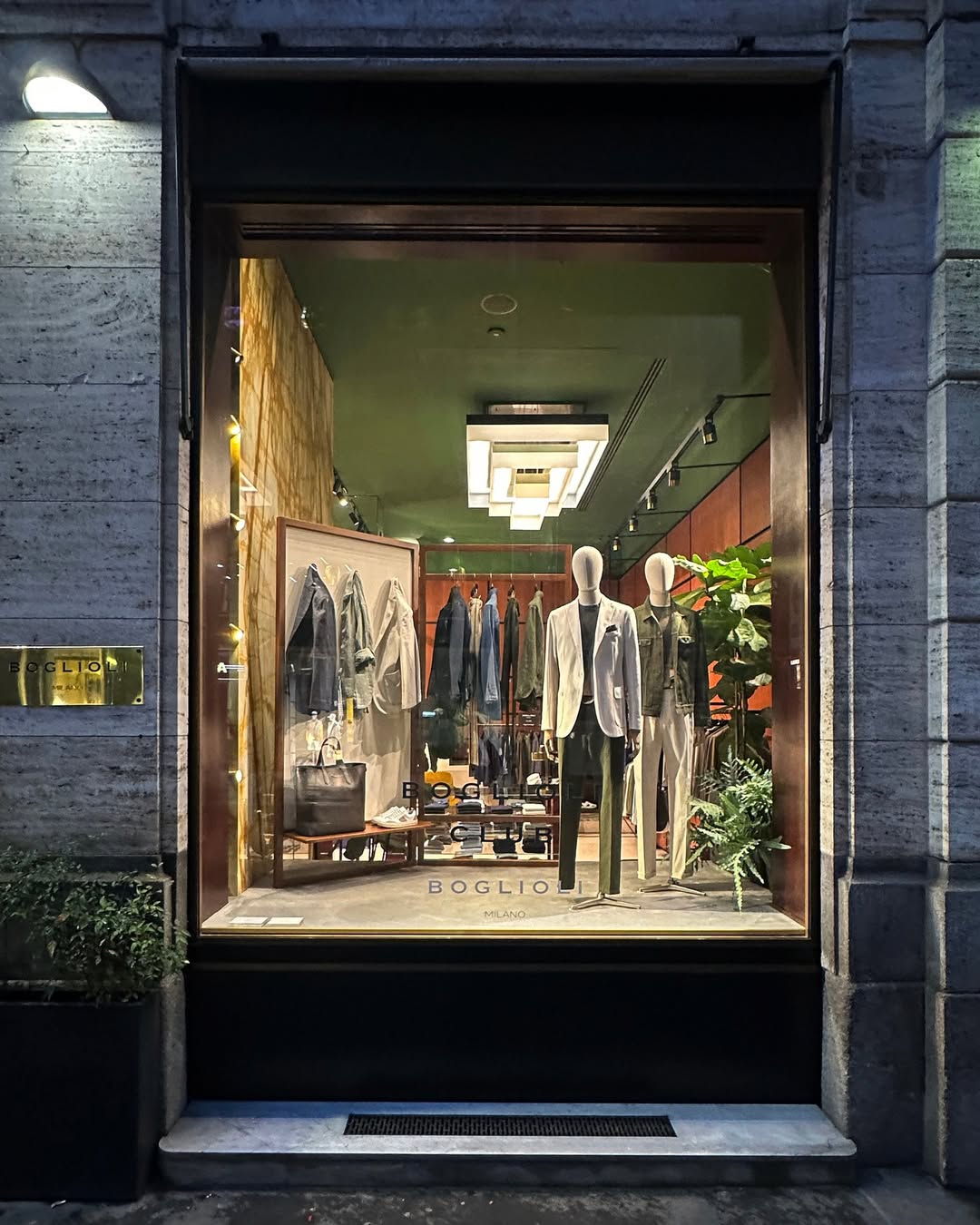 BOUTIQUE