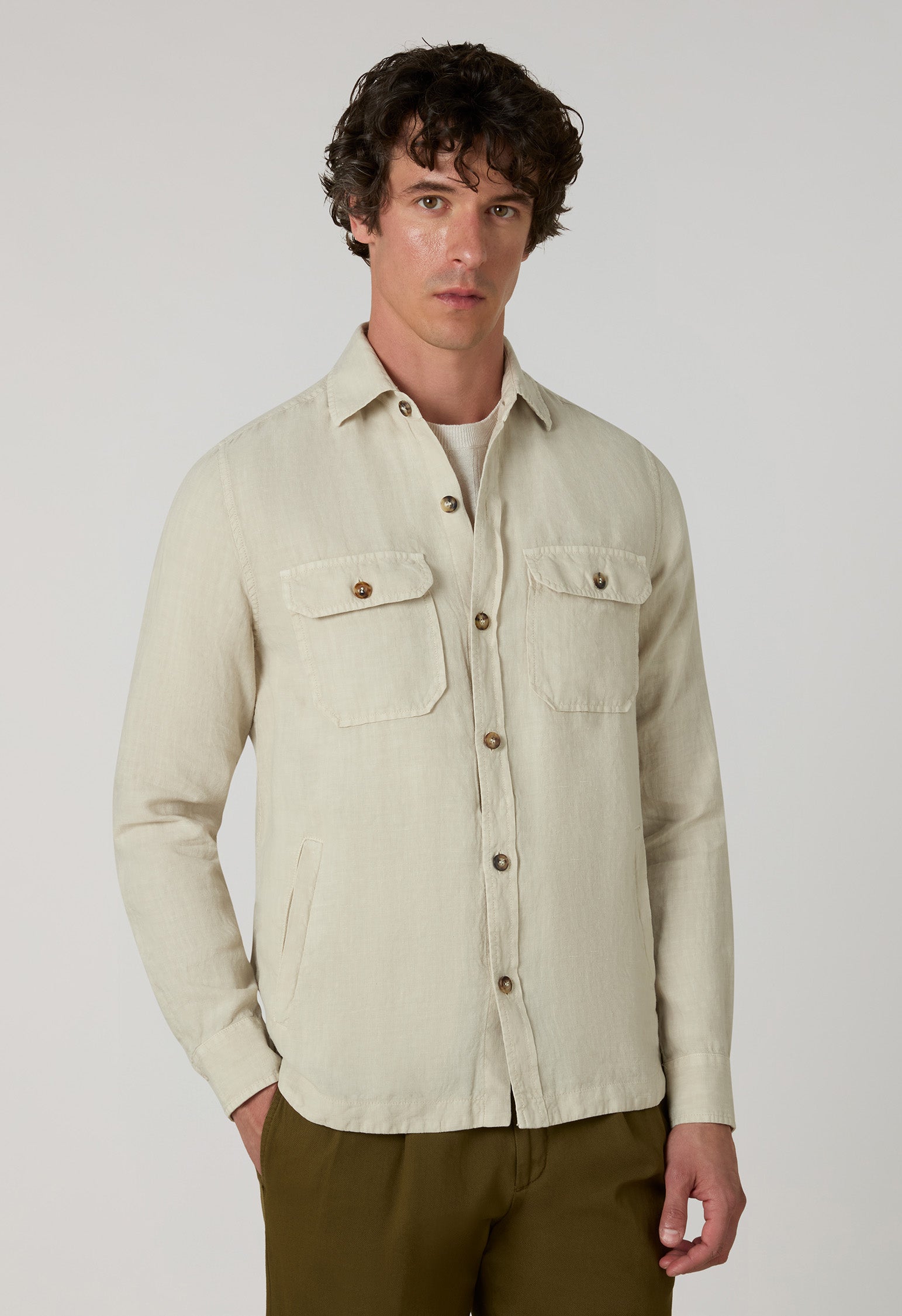 Overshirt in lino tinto in capo