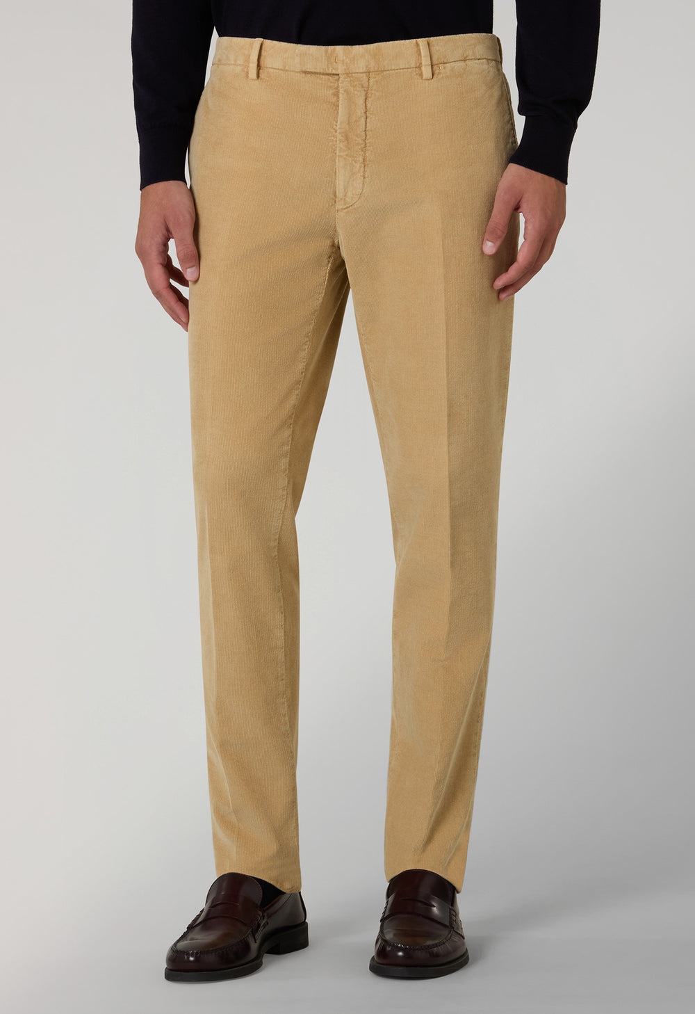 Beige Stückgefärbte schlanke Chinohose aus Samt