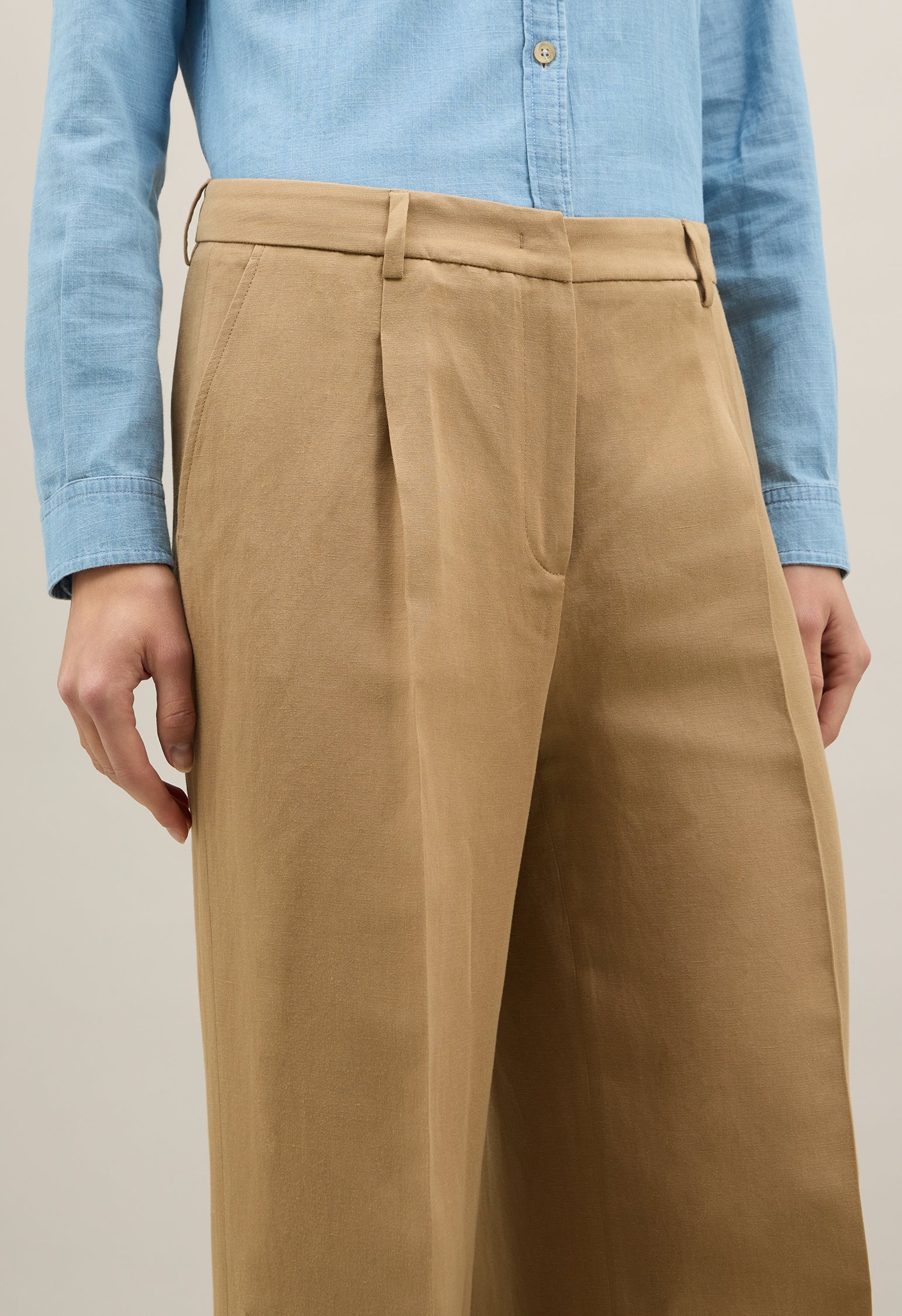 Pantalone Palazzo in lino e tencel satin beige