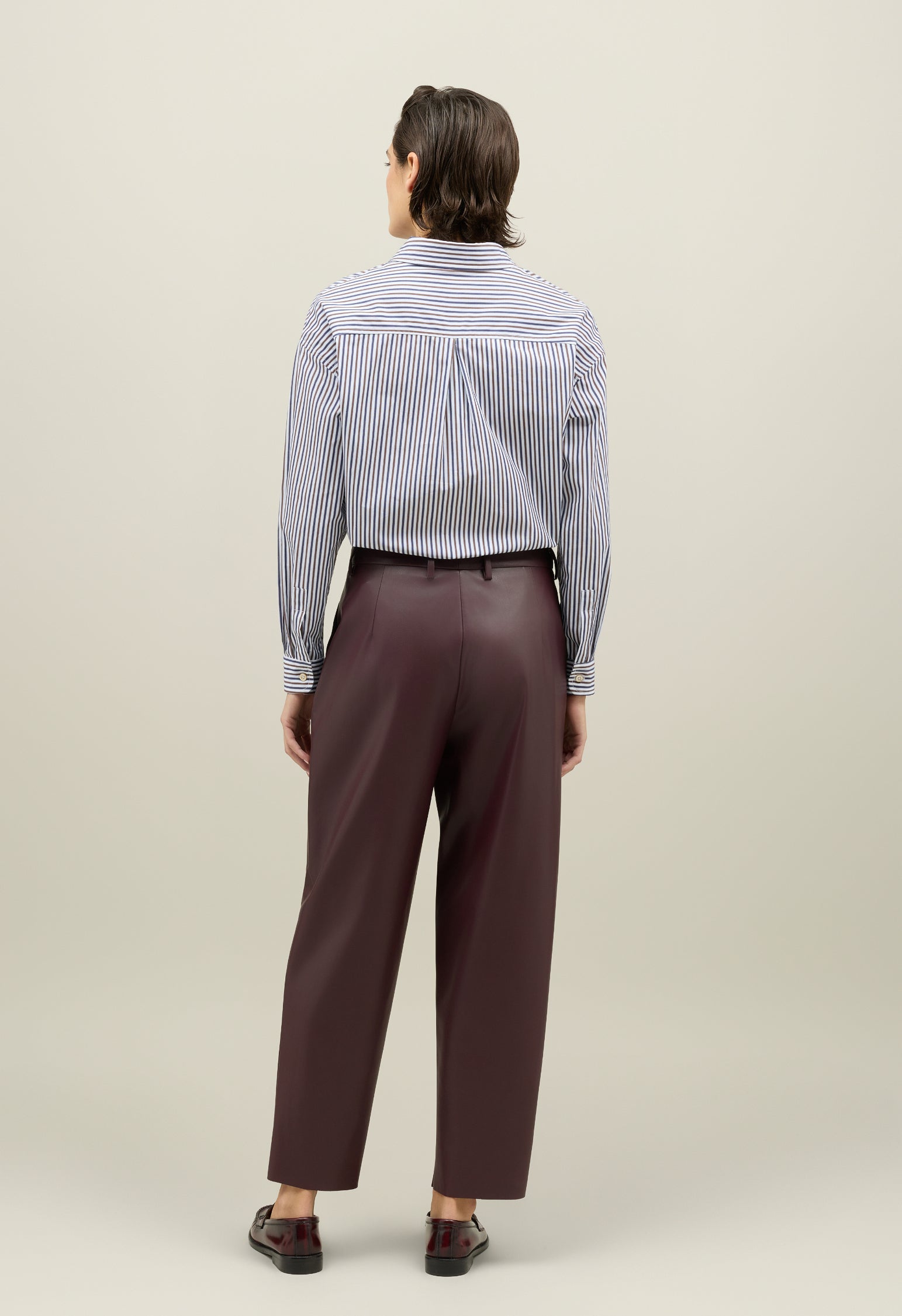 Bordeaux Vegan Leather cropped trousers