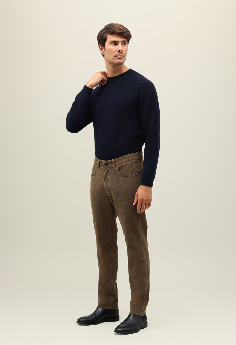 Olivgrüne Stückgefärbte Five-Pocket-Hose aus Samt