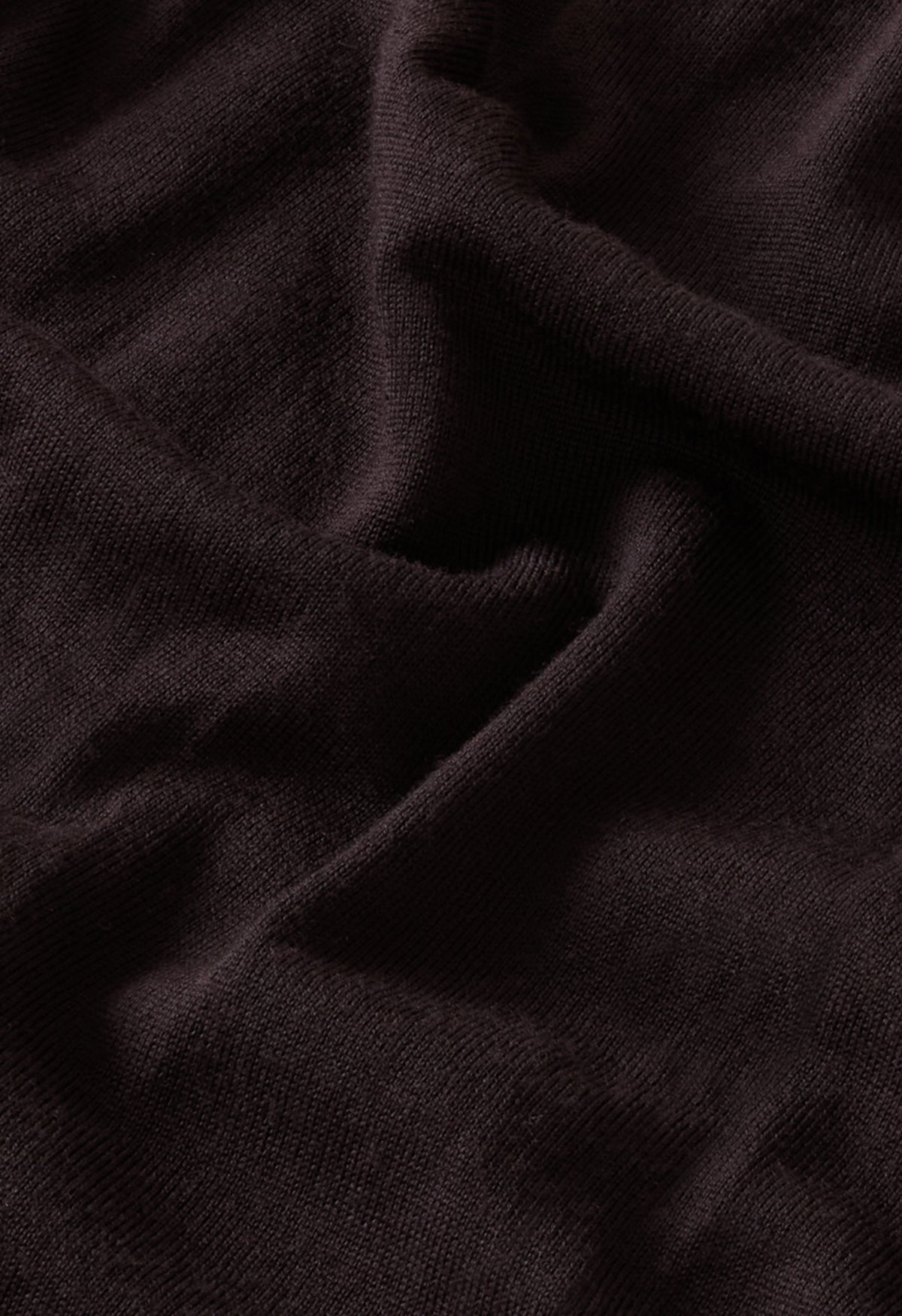 Dark Brown Superlight Wool Turtleneck