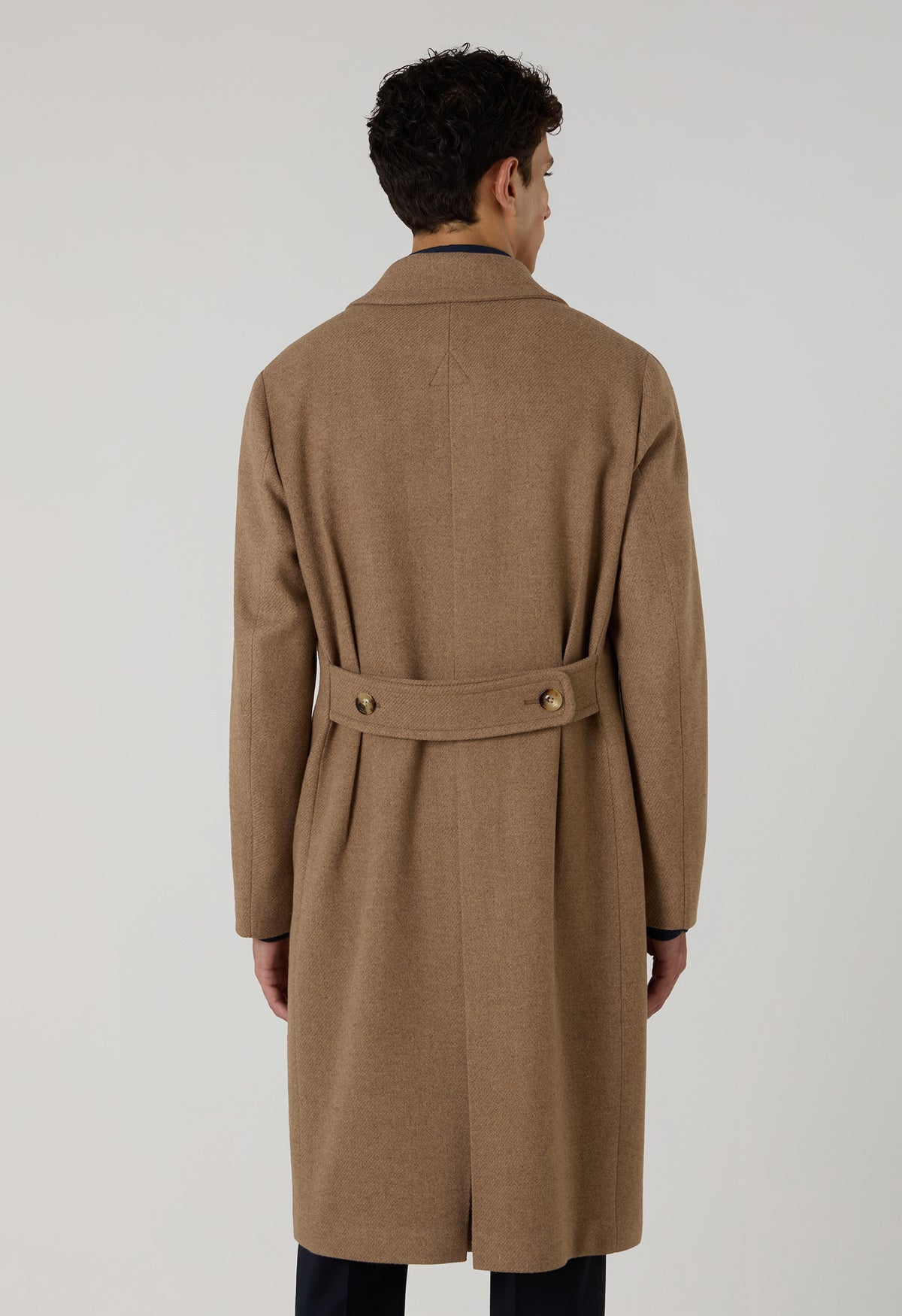 Cappotto Polo doppiopetto in lana e cashmere con martingala cammello