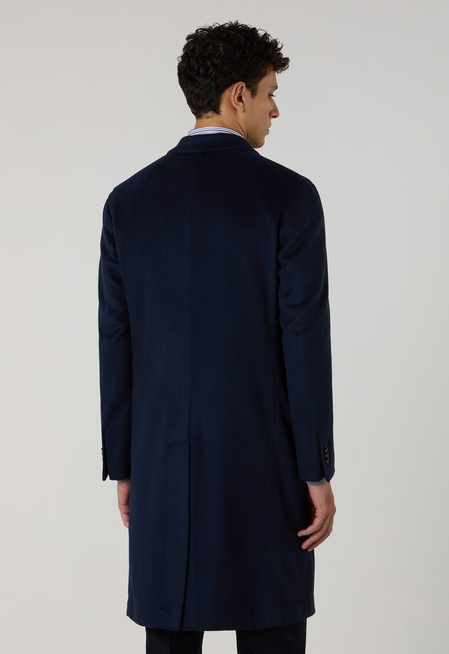 Cappotto doppiopetto in cashmere tinto in capo blu