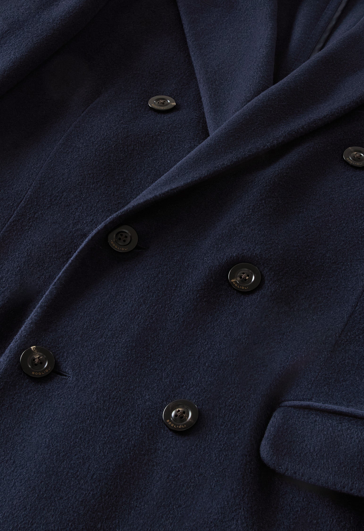 Cappotto doppiopetto in cashmere tinto in capo blu