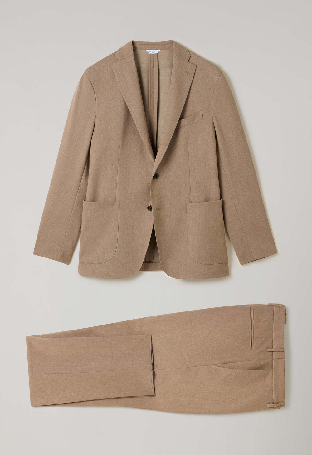 Beige Stretch Wool K-Suit with Three-Button Closure