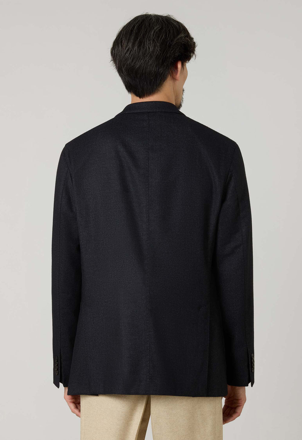 Dunkelgraue, stückgefärbte K-Jacket aus Wolle