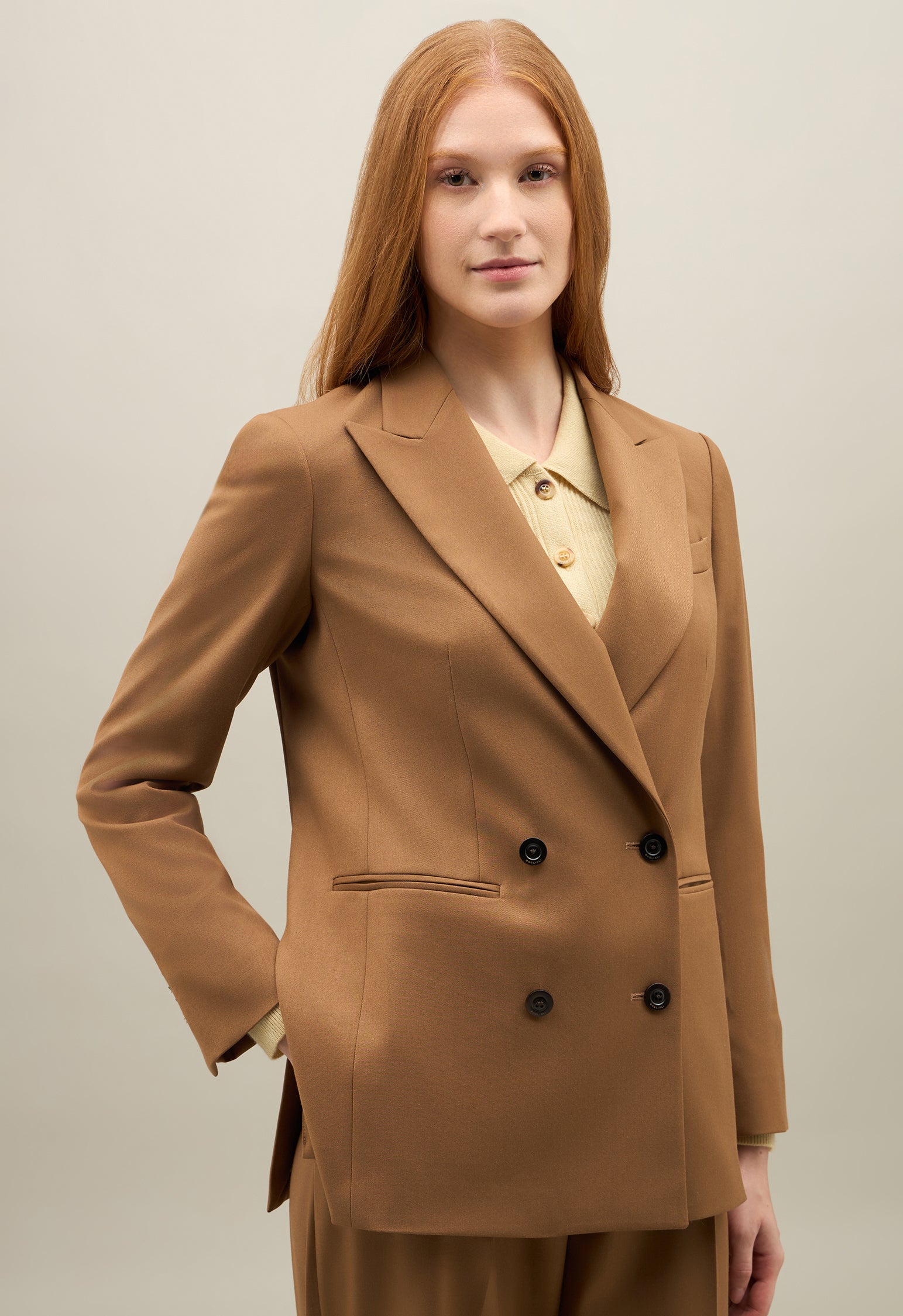 Camel Gabardine stretch Bea Blazer