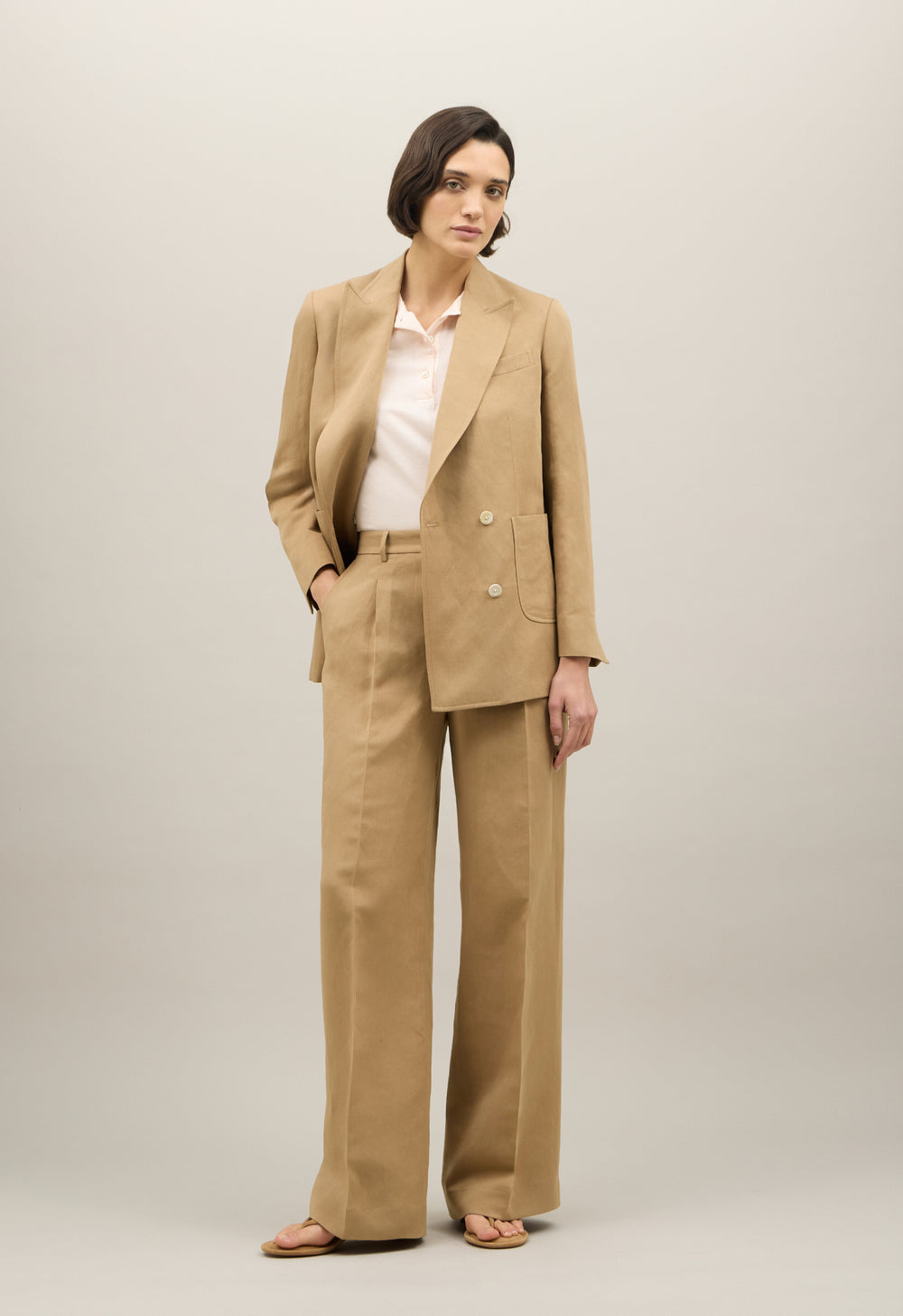 Blazer Maia in lino e tencel satin beige