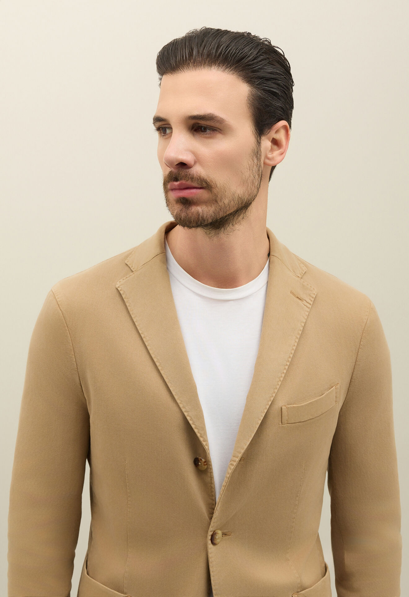 Boglioli St&uuml;ckgef&auml;rbtes K-Jacket aus Baumwolle und Tencel Hellbraun N2902QSB542500150R0315