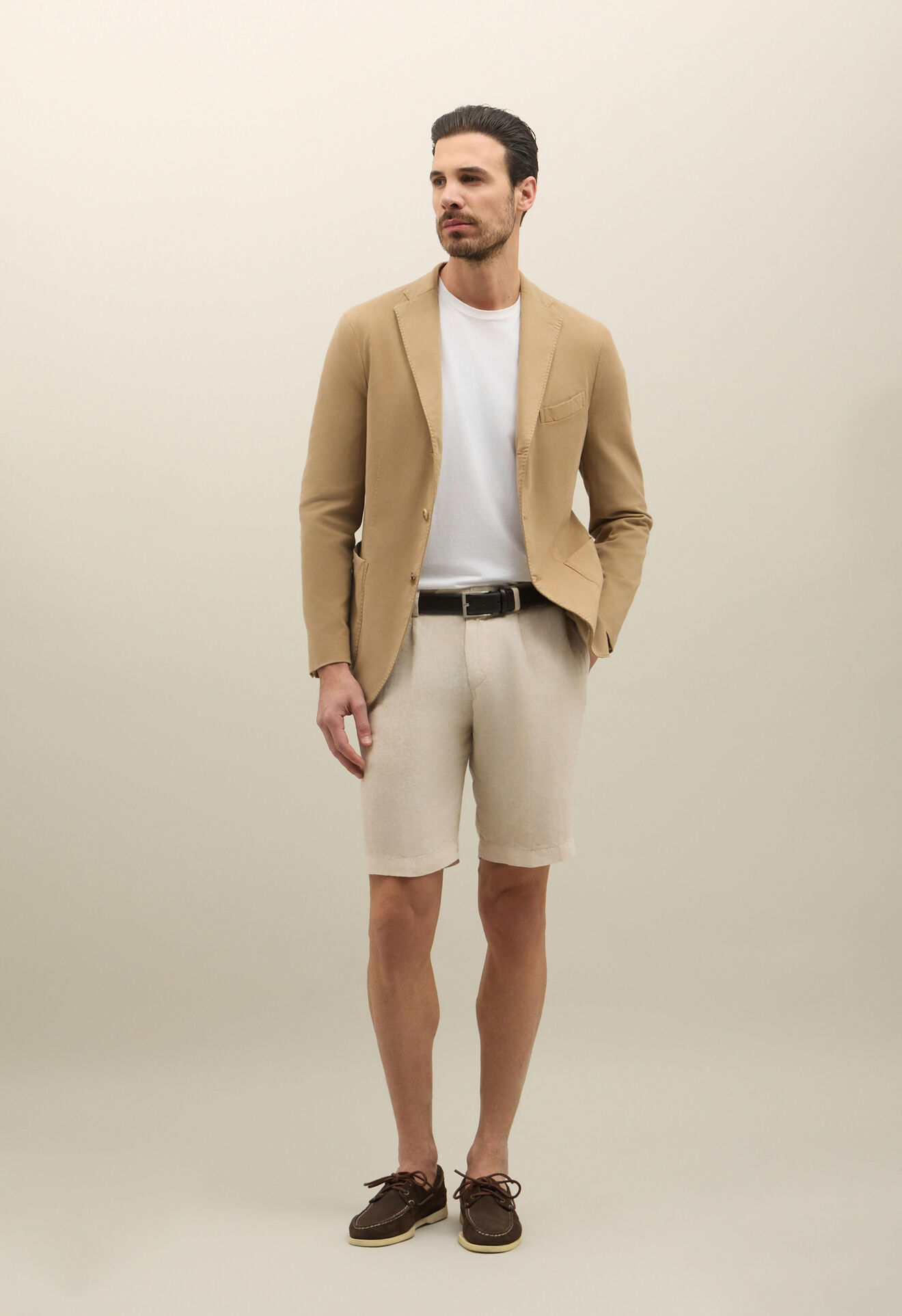 Boglioli St&uuml;ckgef&auml;rbtes K-Jacket aus Baumwolle und Tencel Hellbraun N2902QSB542500150R0315