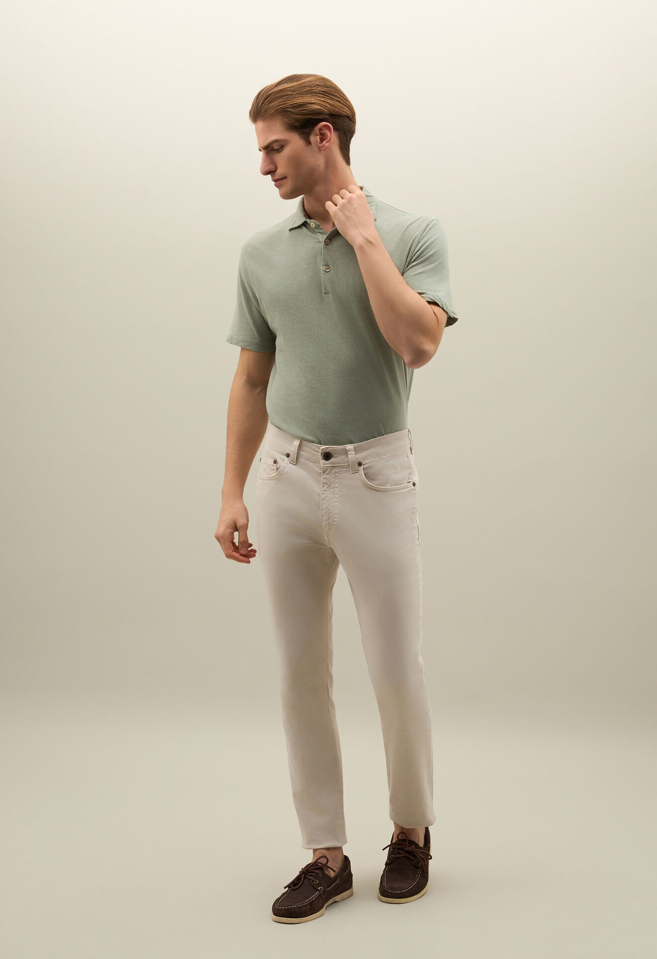 Boglioli Stückgefärbte Five-Pocket-Hose aus Baumwolle und Seide Weiß 89889QSB3754001080215