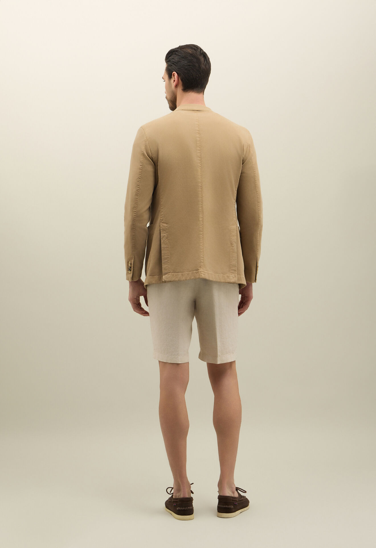 Boglioli St&uuml;ckgef&auml;rbtes K-Jacket aus Baumwolle und Tencel Hellbraun N2902QSB542500150R0315