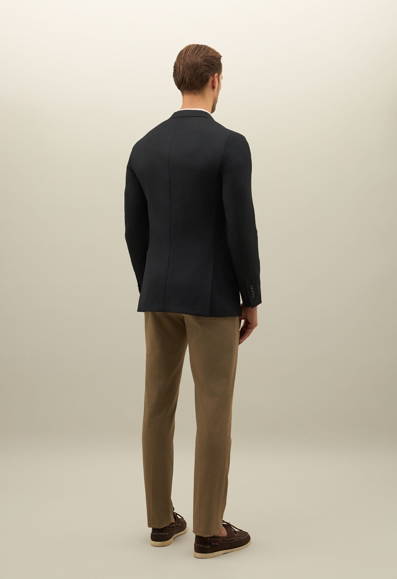 Boglioli K-Jacket aus leichter Wolle mit Wabenstruktur Schwarz N1302ESA053400150L0990