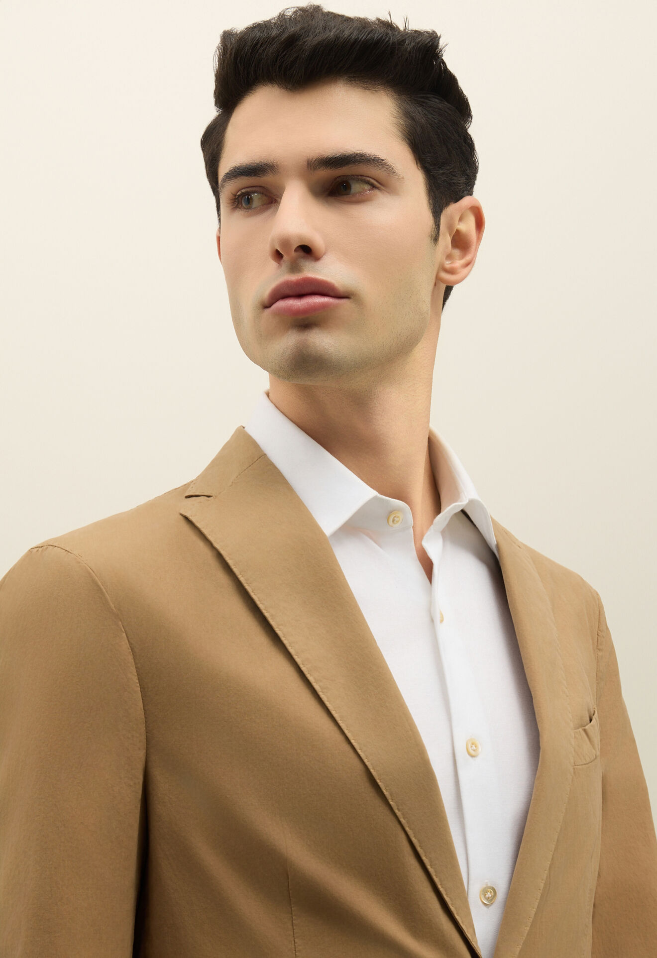 Boglioli St&uuml;ckgef&auml;rbter K-Suit aus leichtem Popeline Hellbraun N13D2QSB3439001506R0315