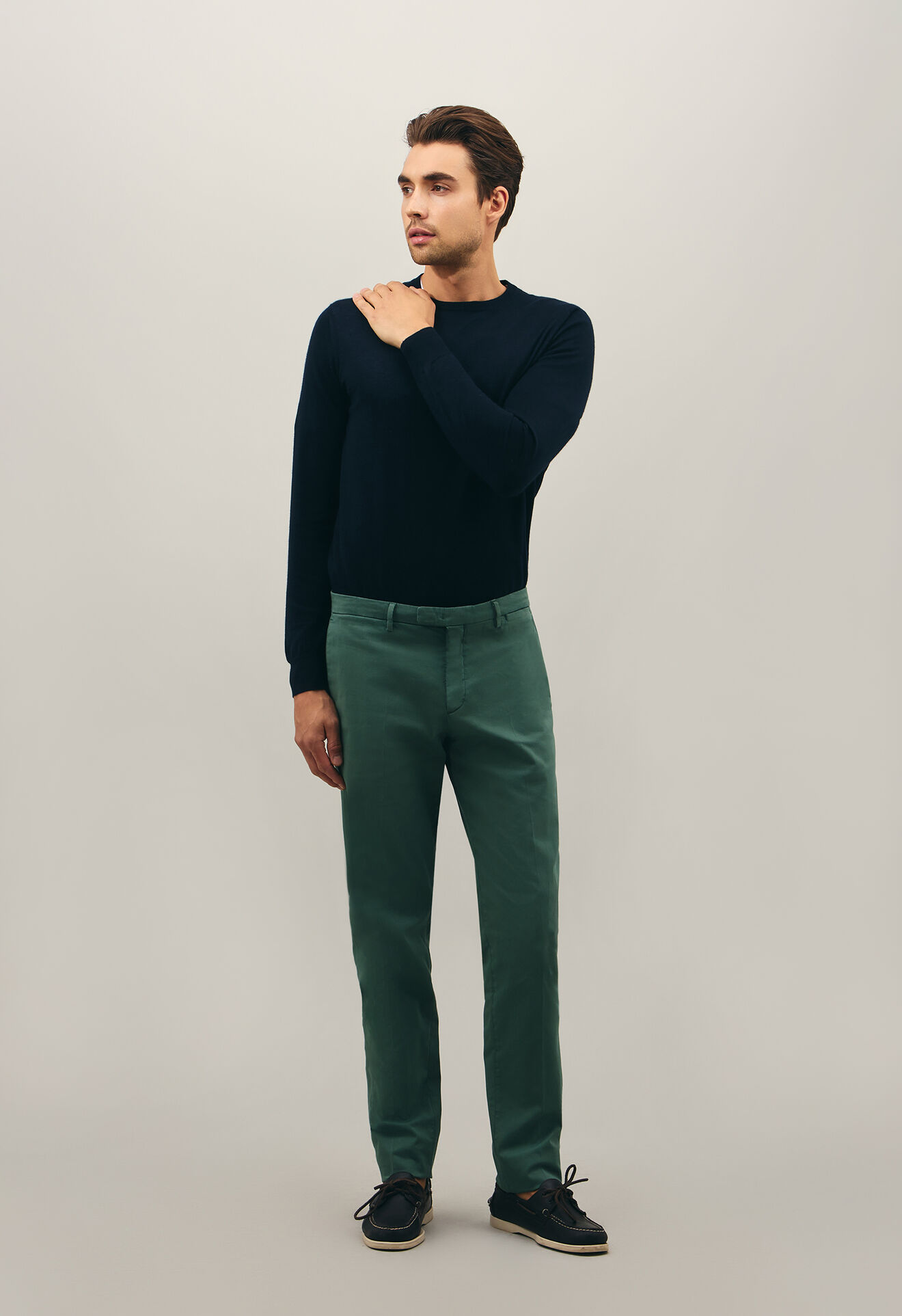 Boglioli Komfort Chinohose aus Baumwolle in Slim Fit Grün 80882QSA0406001086R0547