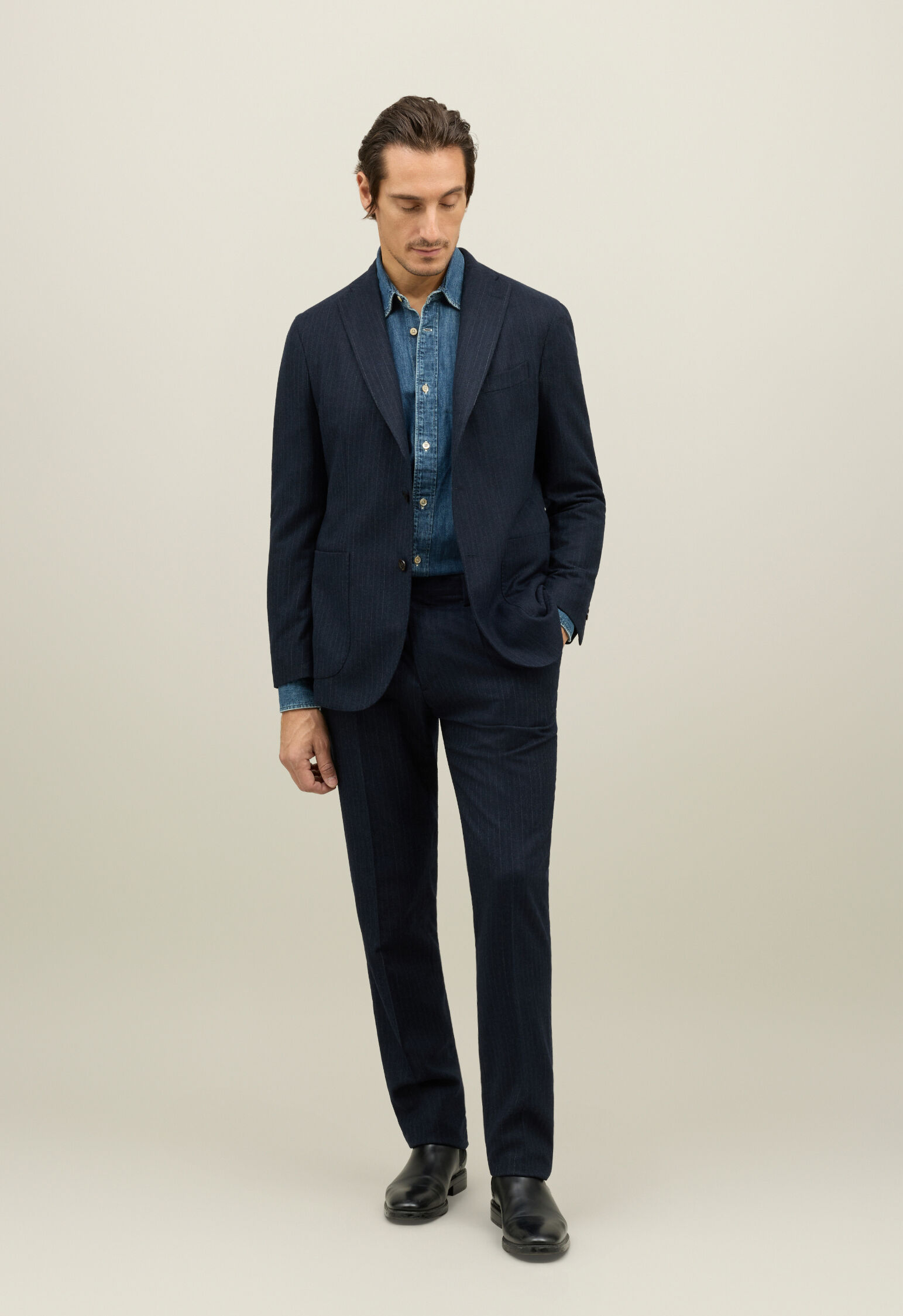 BOGLIOLI ネイビー スーツ Pinstripe Flannel K-Suit in Dark Blue: Luxury Italian Suits for