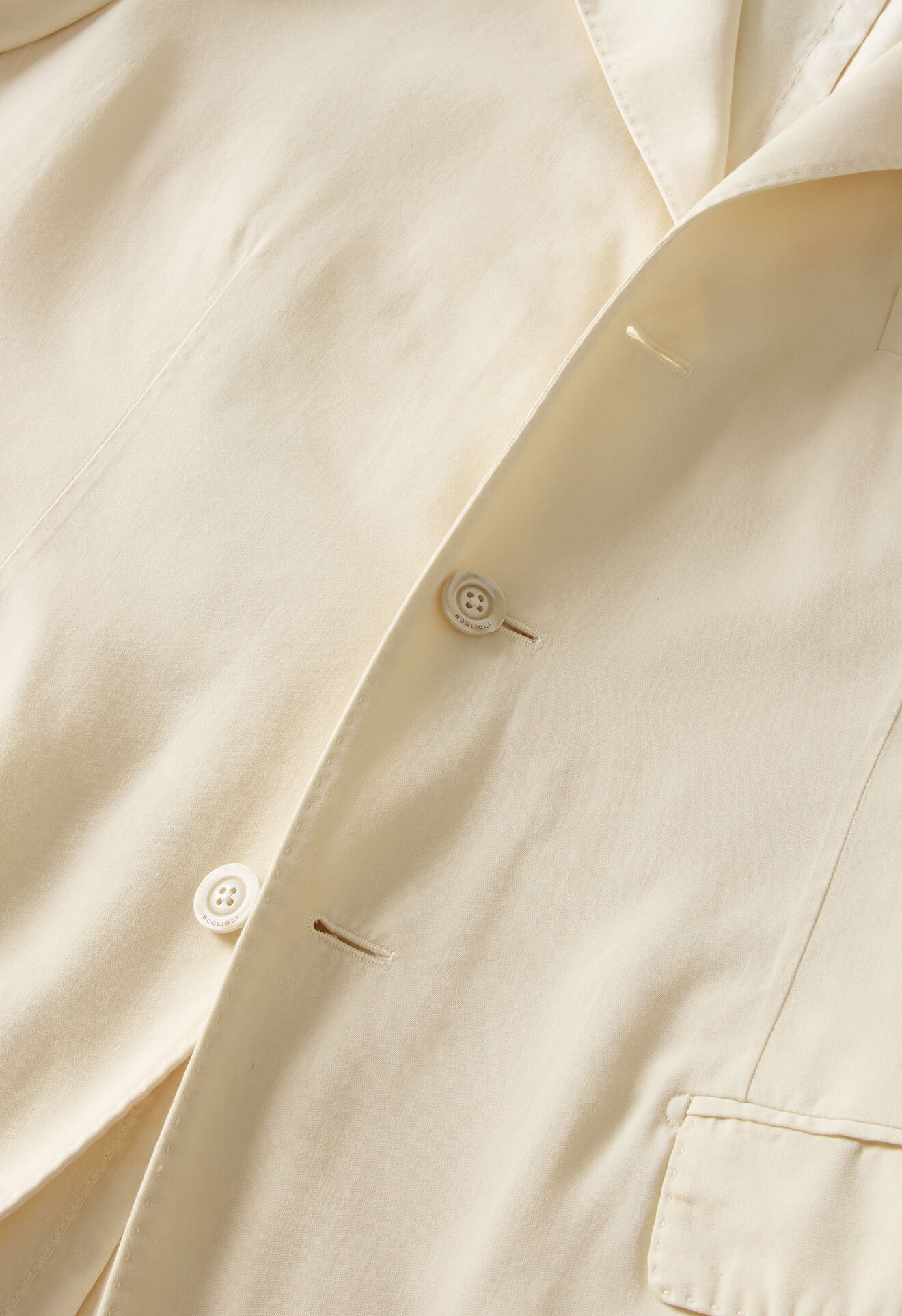 Boglioli Garment Dyed Cotton Cashmere Satin Dover Jacket Cream X2202QSB640100123R0811