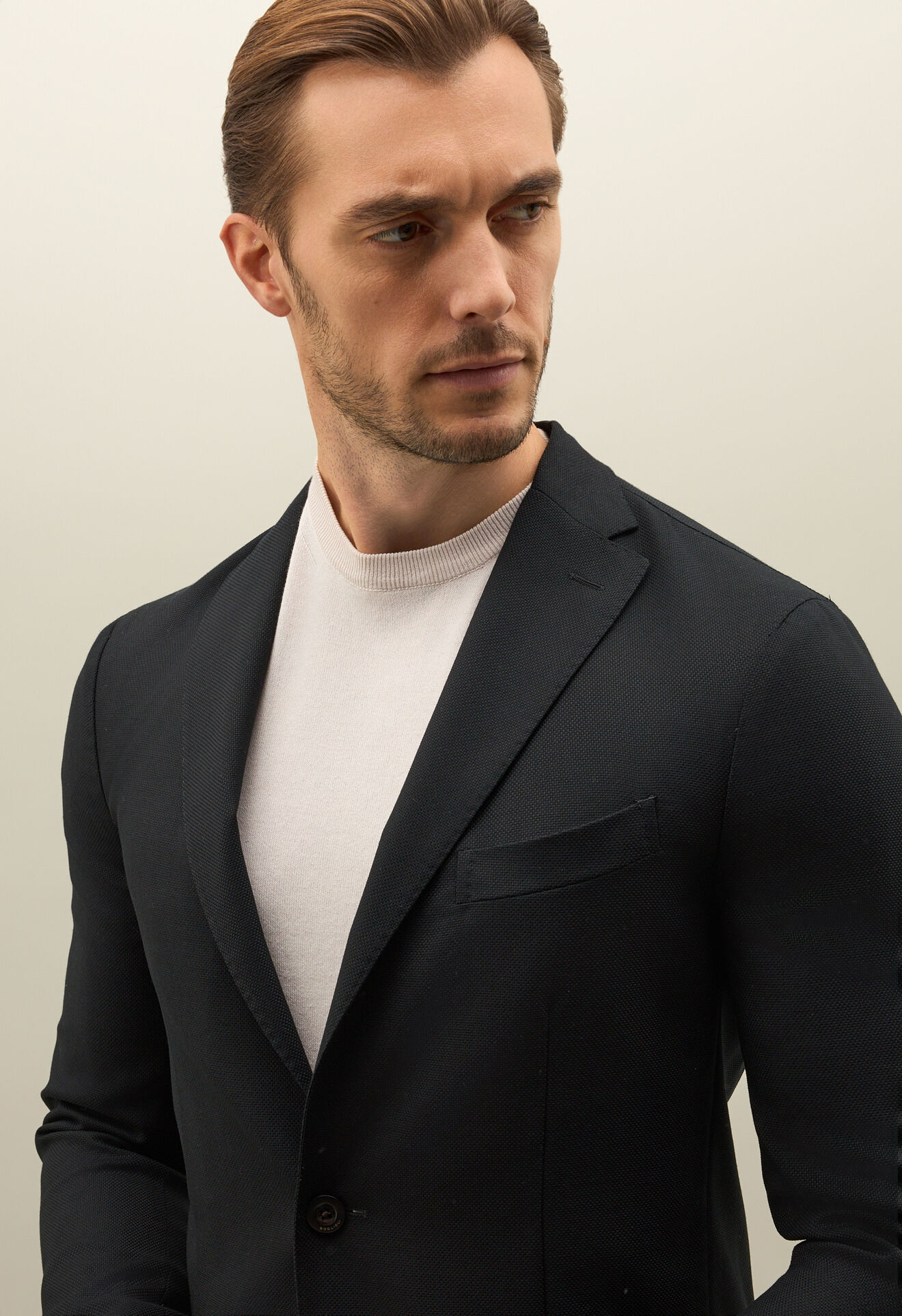 Boglioli K-Jacket aus leichter Wolle mit Wabenstruktur Schwarz N1302ESA053400150L0990