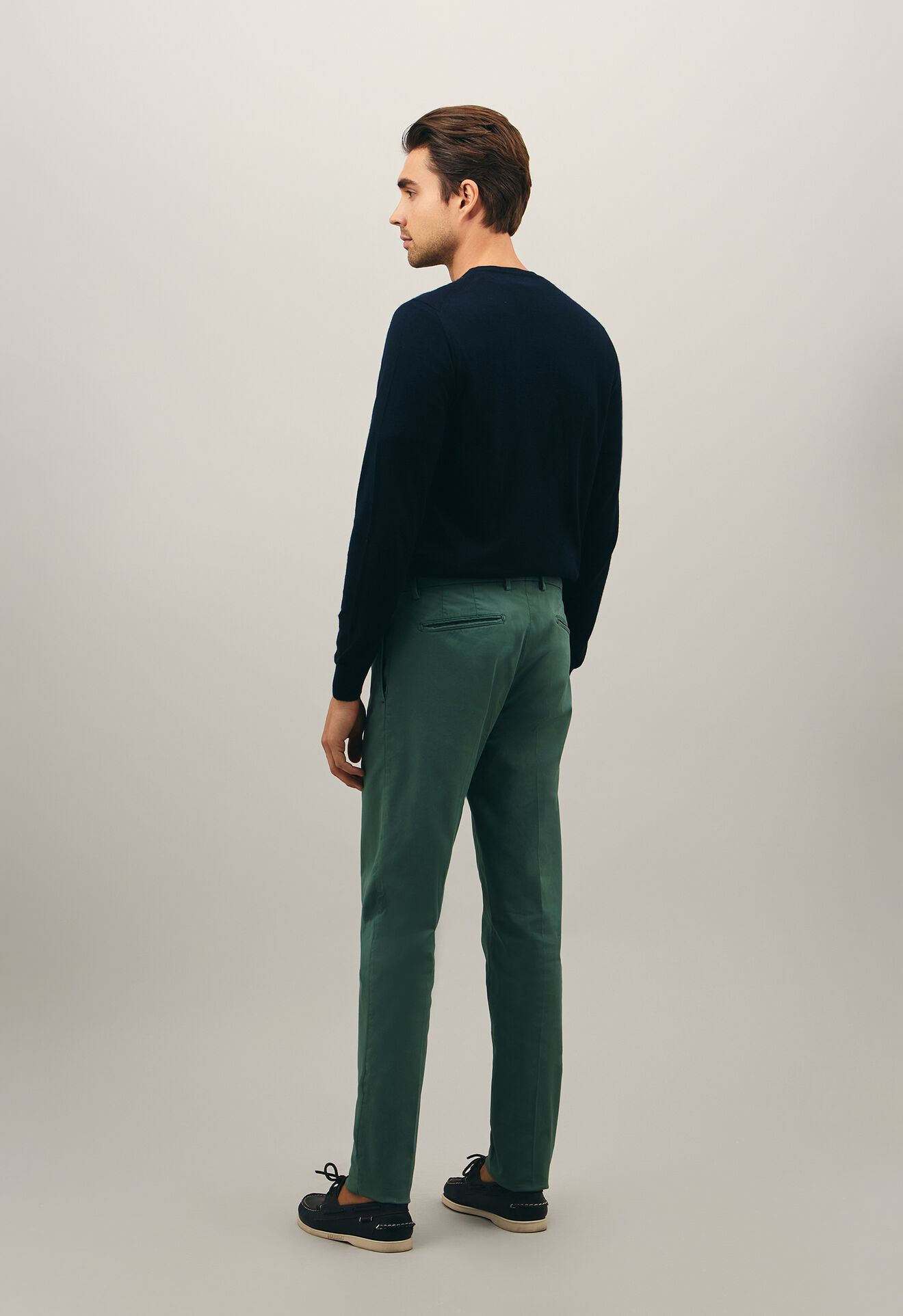 Boglioli Komfort Chinohose aus Baumwolle in Slim Fit Grün 80882QSA0406001086R0547