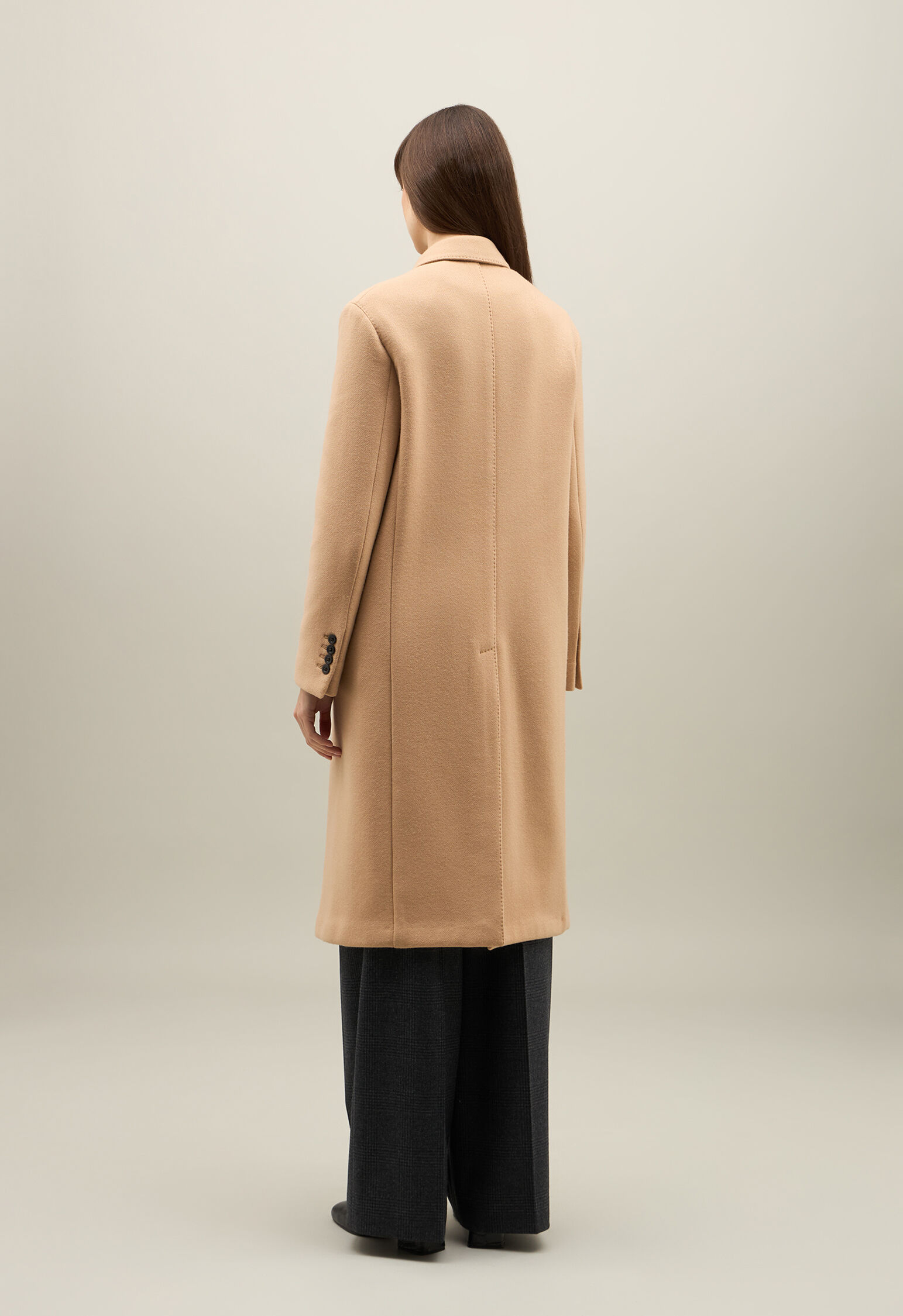 <美品>BOGLIOLI COAT ベージュ ウール ジャケット サイズ44 Blended Wool double-breasted Coat in Brown: Luxury Italian Woman