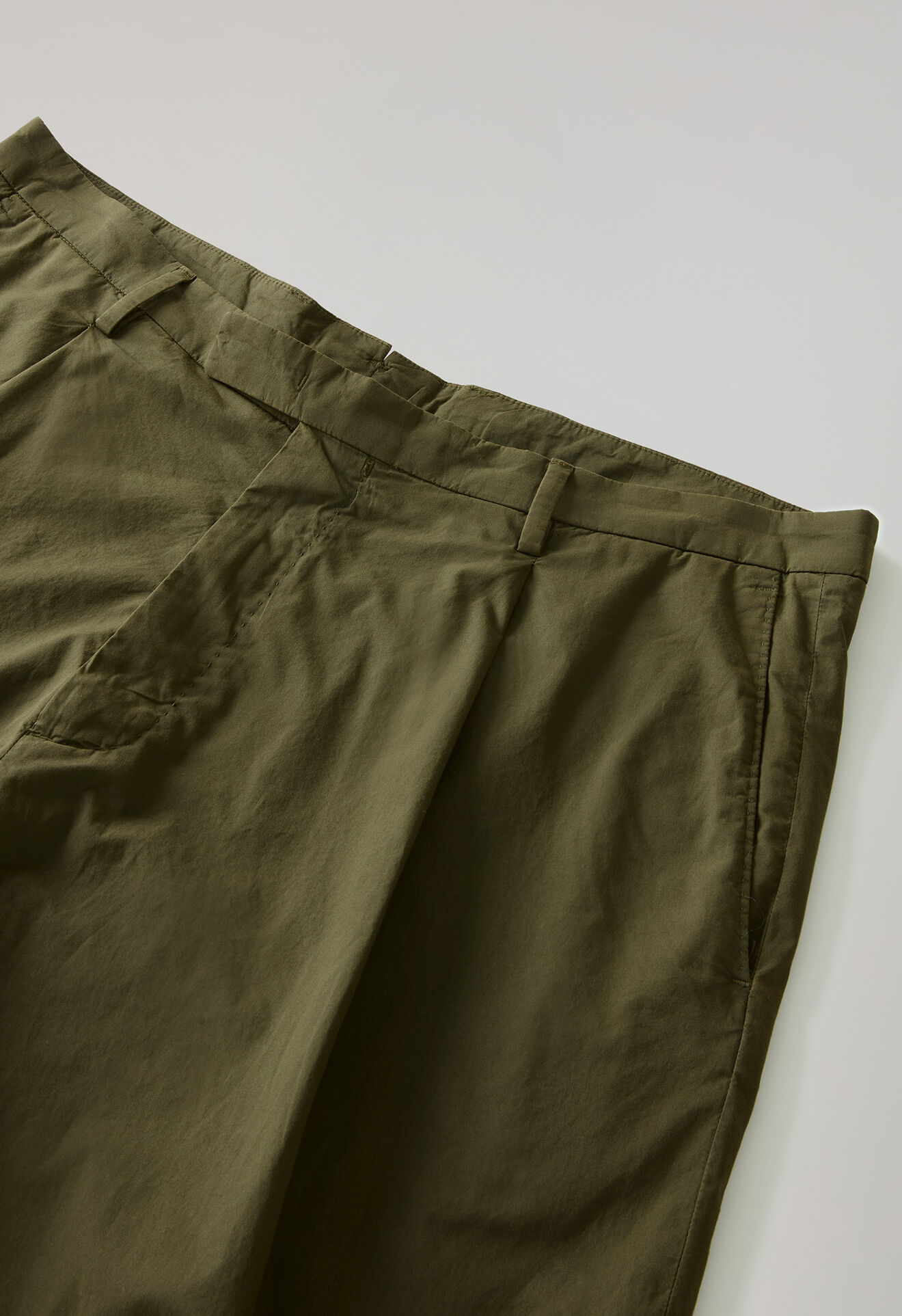 Boglioli Garment Dyed Popeline Papier Khaki Bermuda Suits Green 636I1QSB6418001096R0565