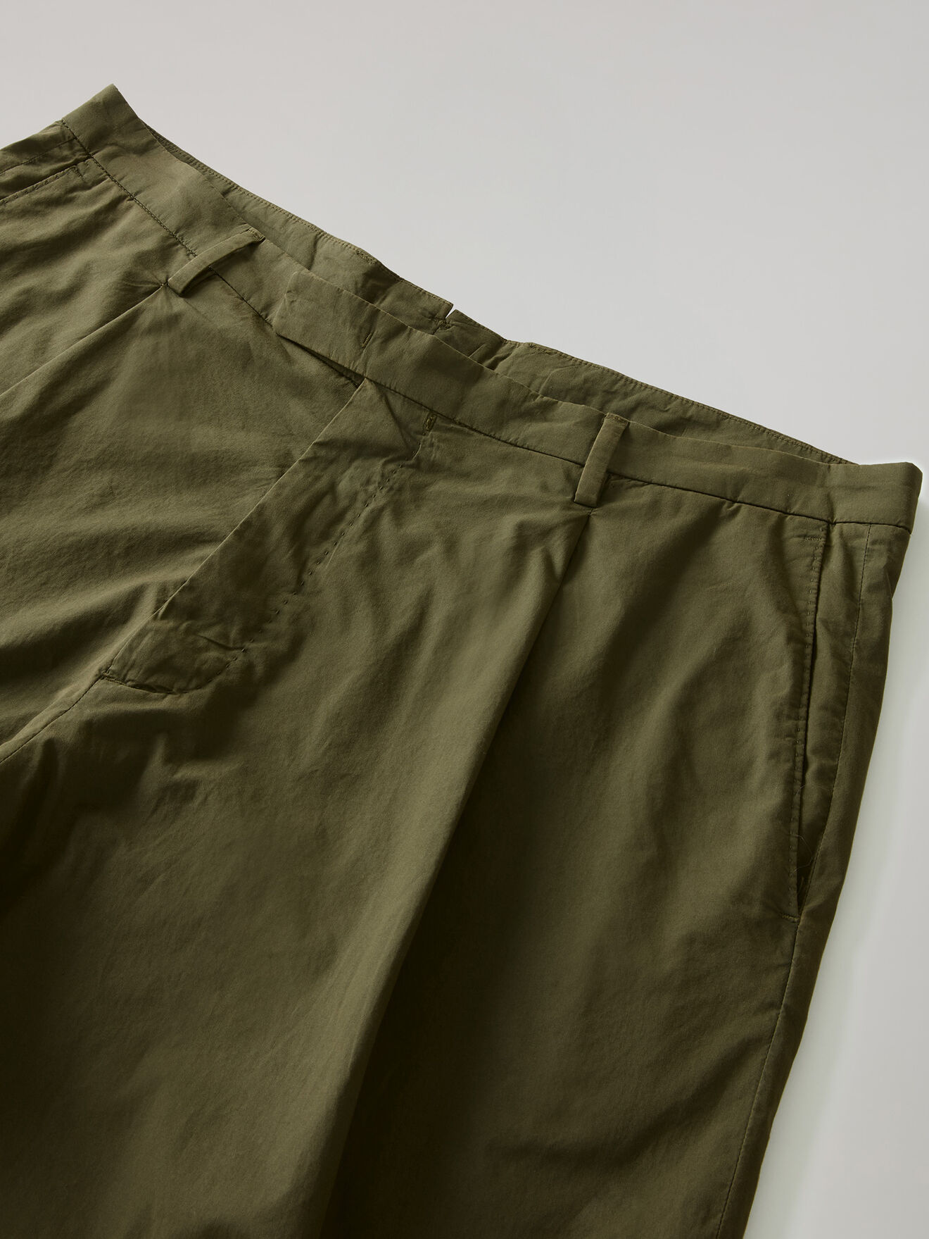 Boglioli Garment Dyed Popeline Papier Khaki Bermuda Suits Green 636I1QSB6418001096R0565