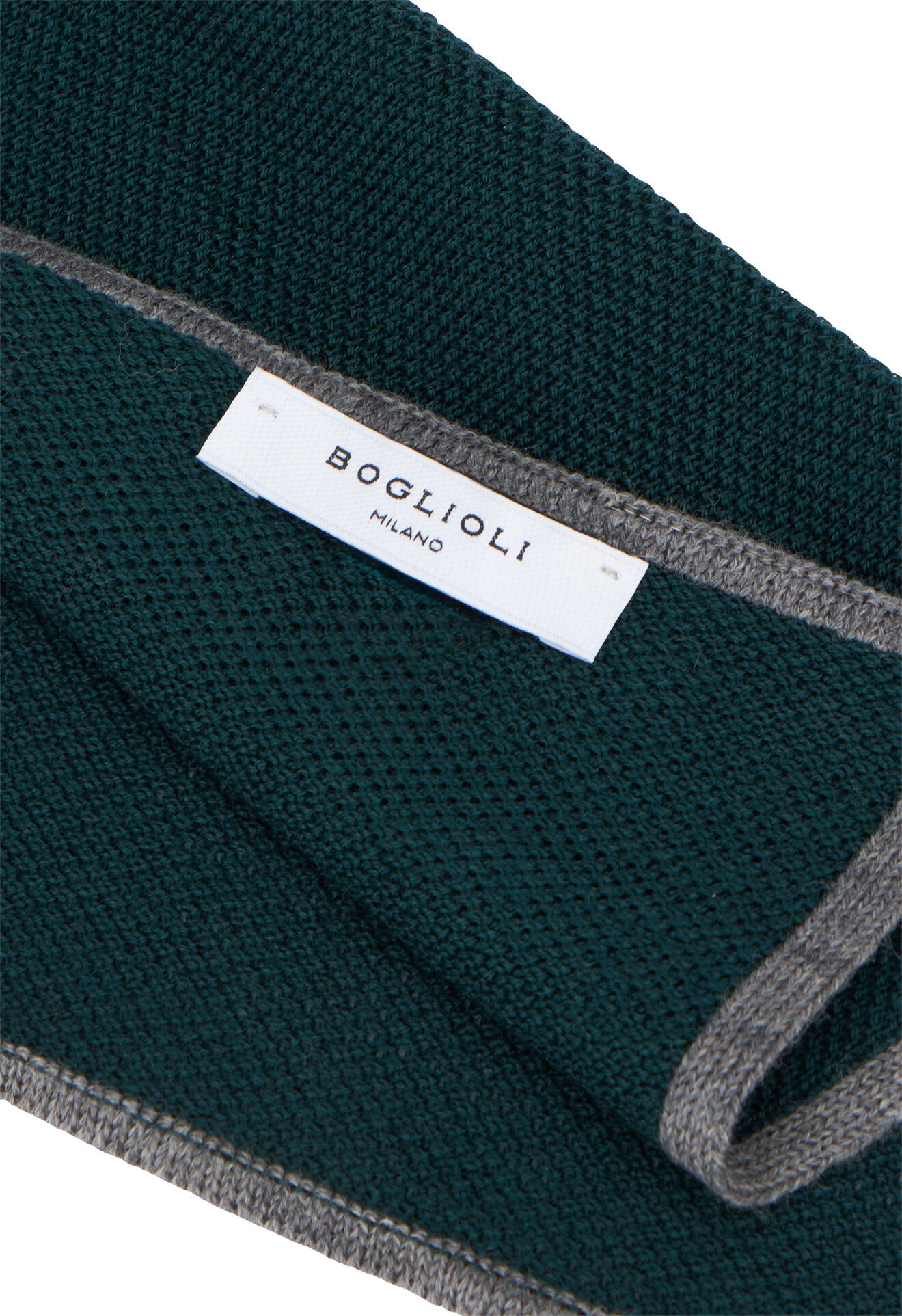 Boglioli Silk pocket square with contrasting piping Green 20262FB3907001080580