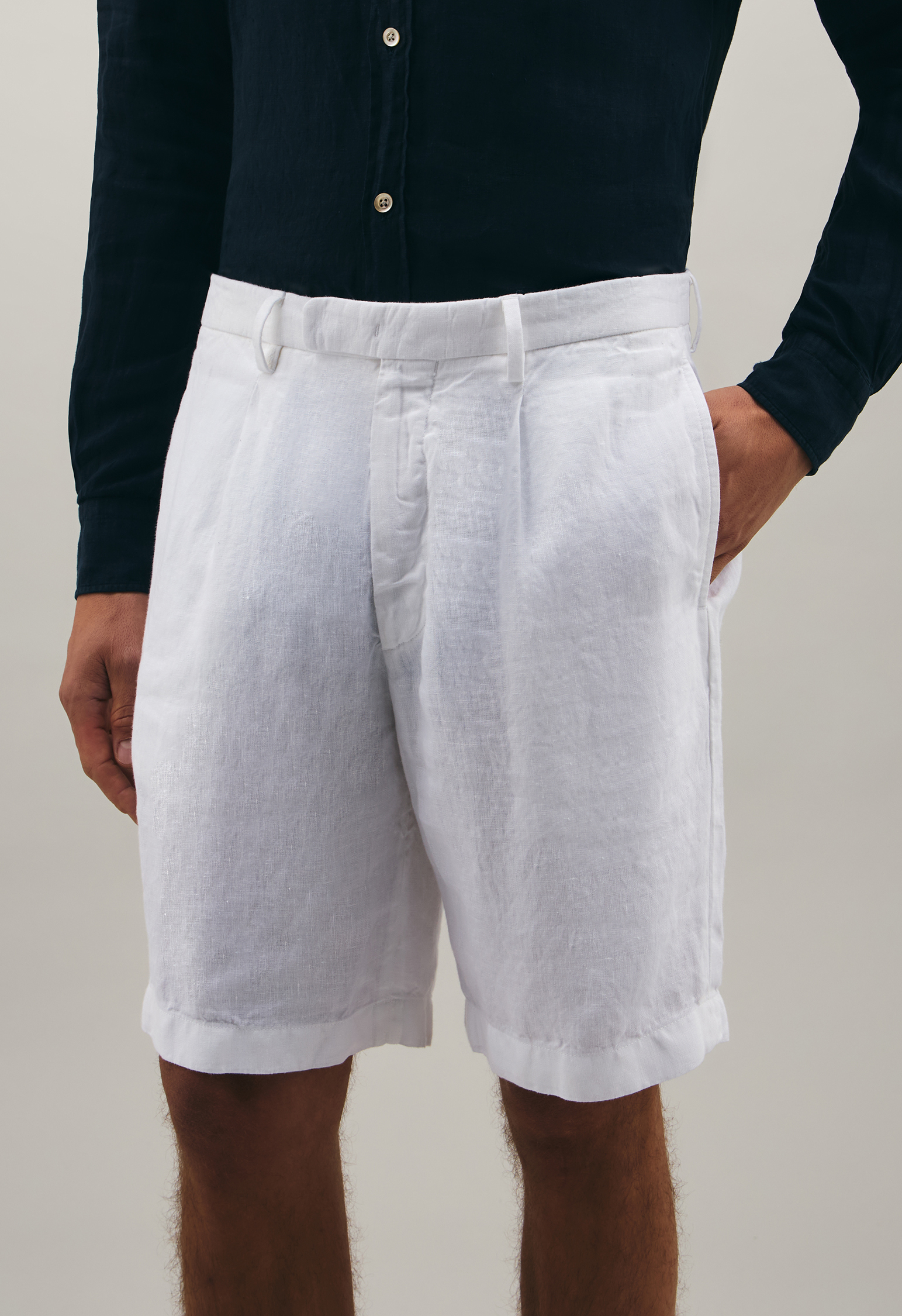 Shop Boglioli Pleated Linen Shorts In White