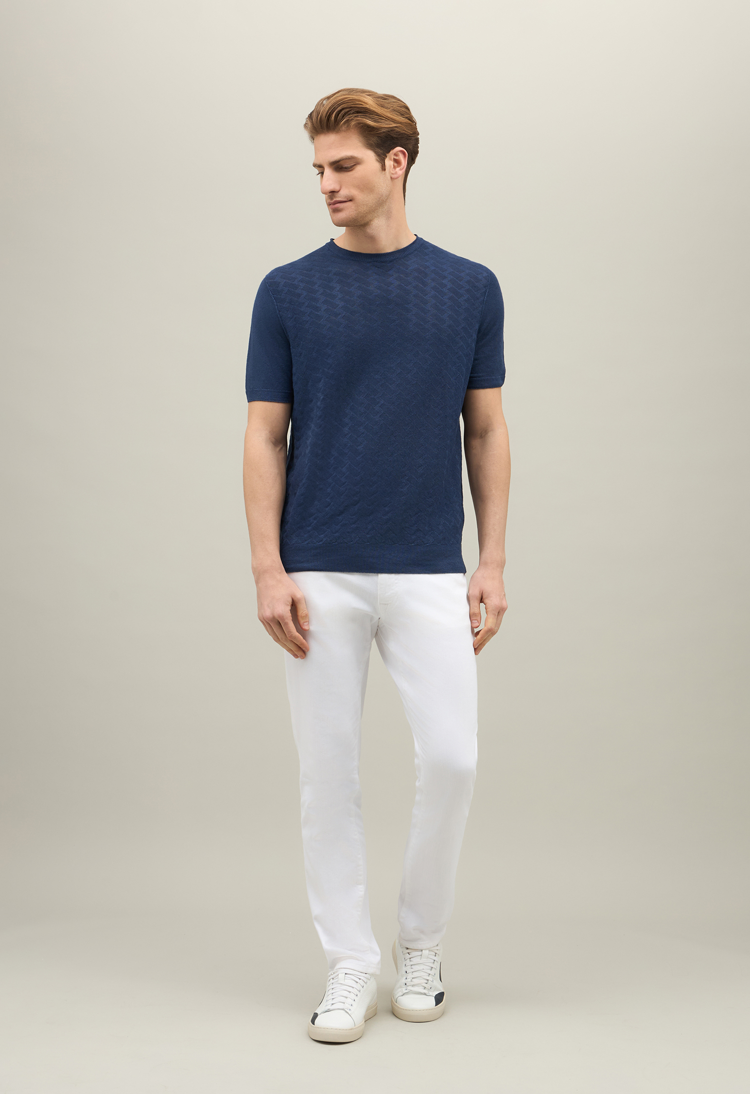 Boglioli Garment-dyed Linen T-shirt In Blue